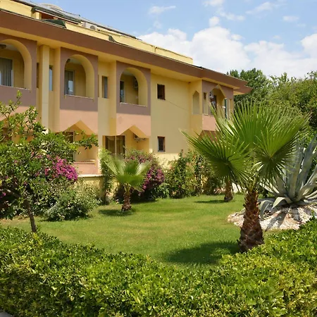 Fame Hotel 3*