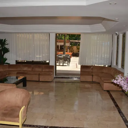 Fame Hotel